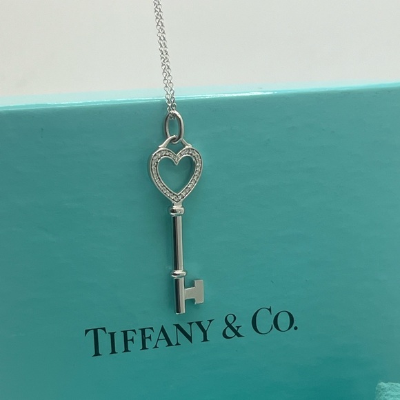 Tiffany & Co. 18K White Gold .8ctw Diamonds Chain Necklace - Picture 3 of 10